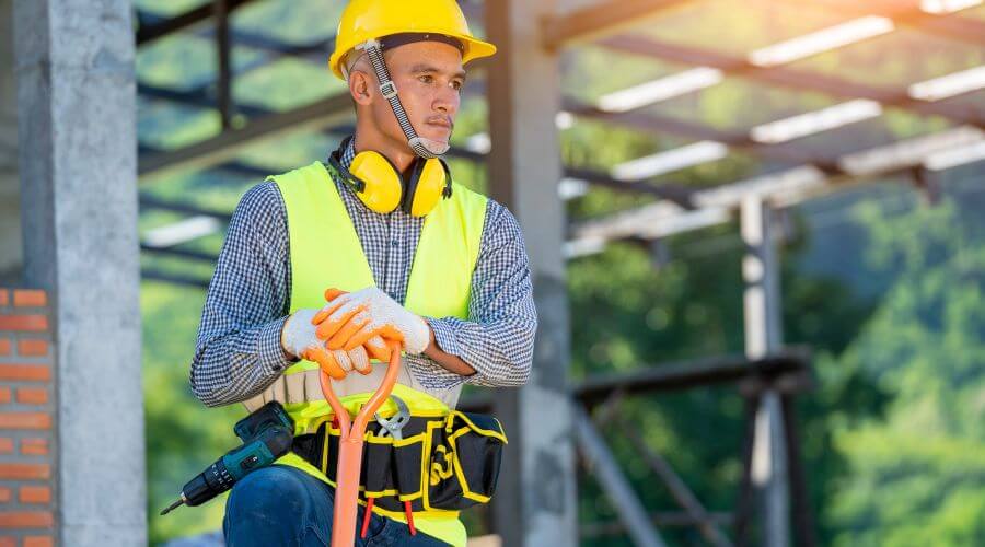 Expert new roof installation services in Bates City, MO